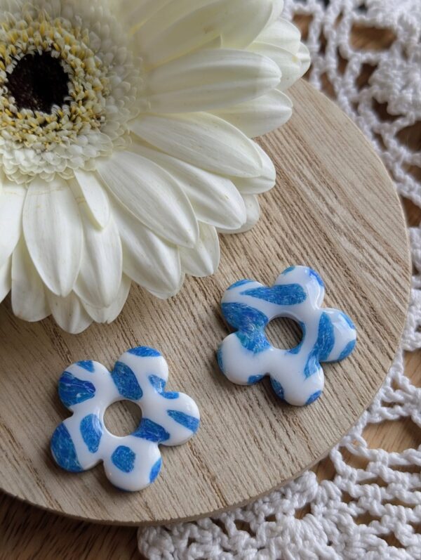 Pampille Flora, Océan