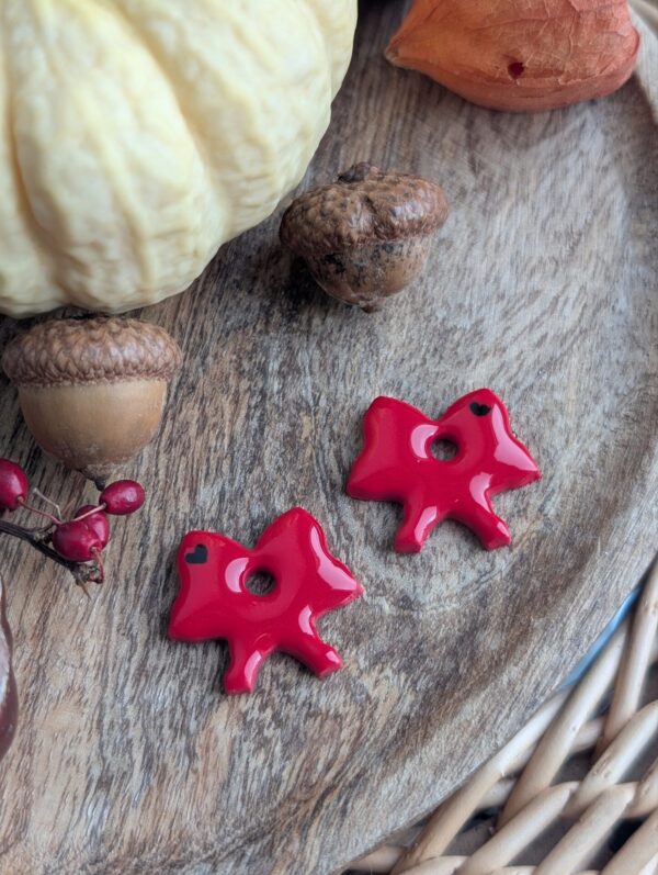 Pampille Coiffe alsacienne rouge