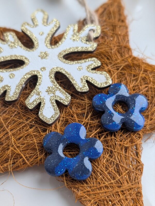 Pampille Fleur, bleu marine et bleu pailleté