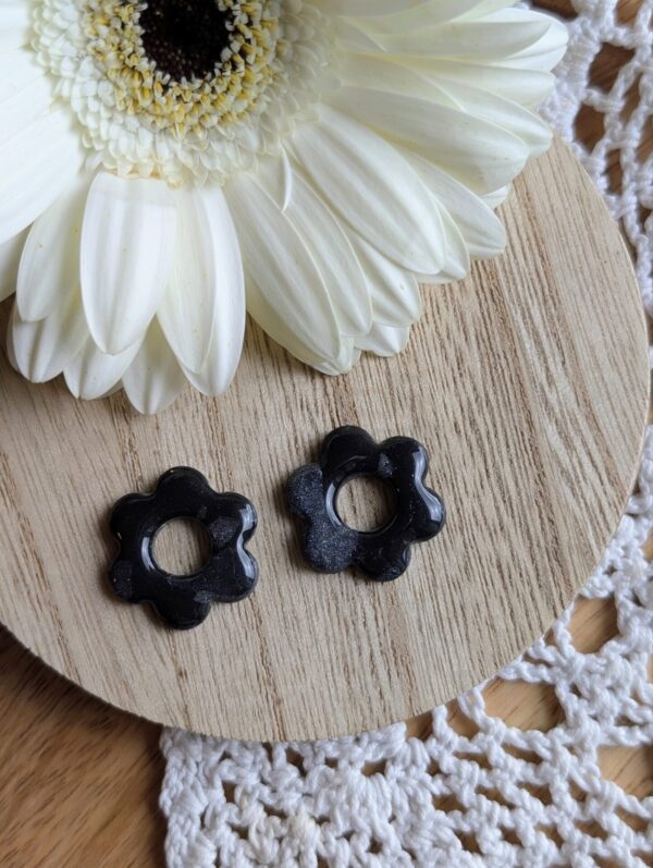 Pampille fleur noir gris/nacré