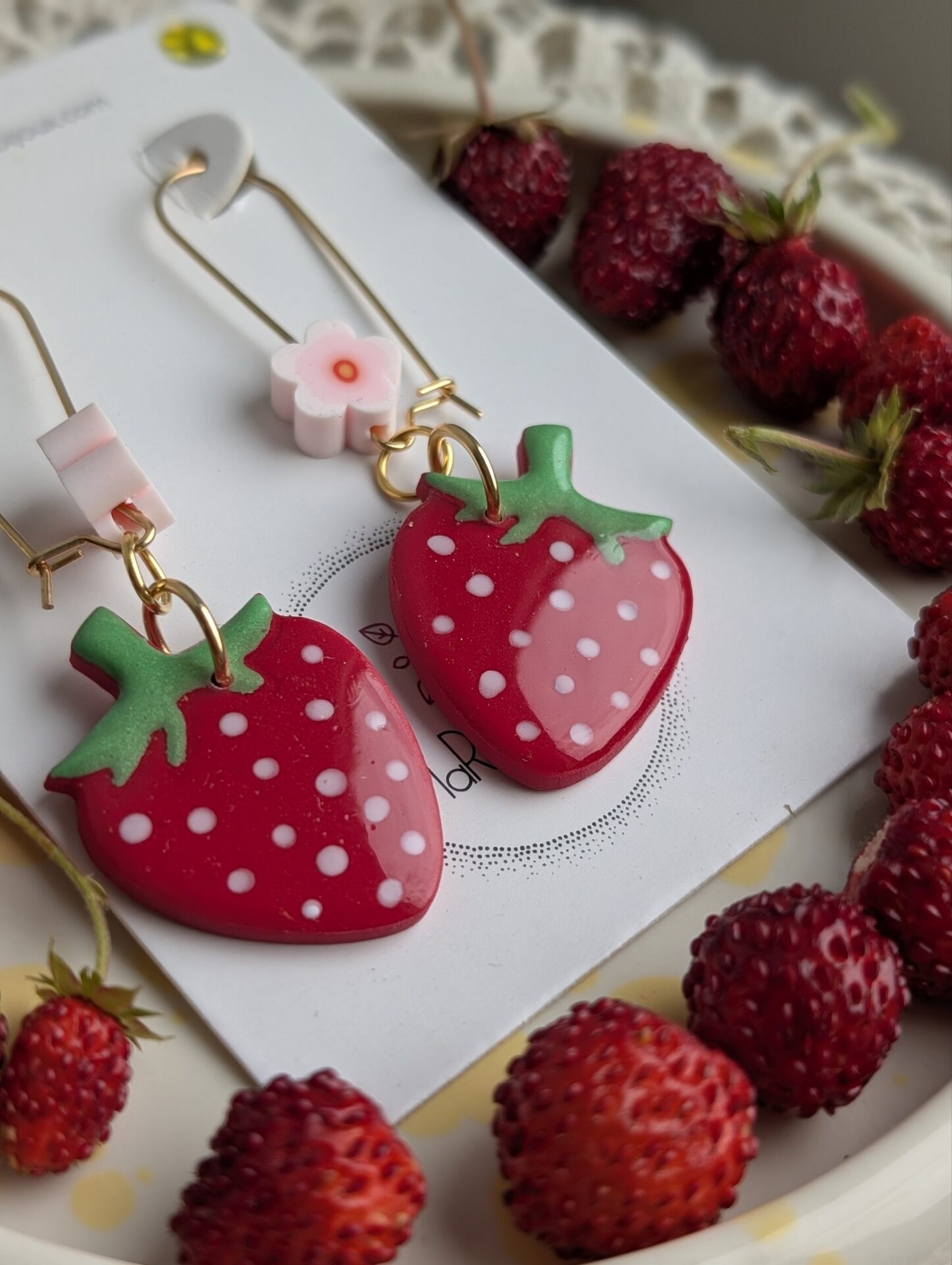 Boucles d'oreilles Fraises